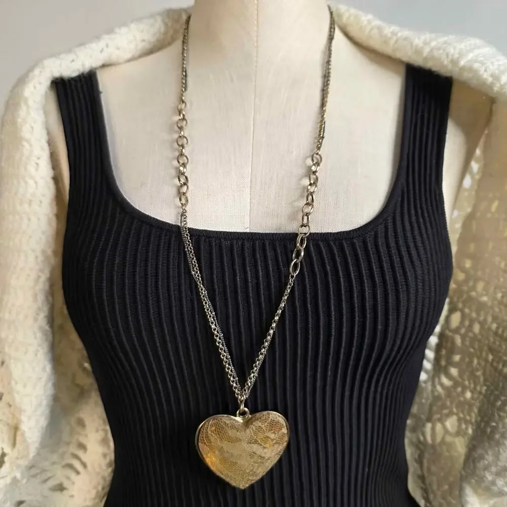 Vintage Heart Pendant Necklace Gold Lace Coquette Romantic Statement
